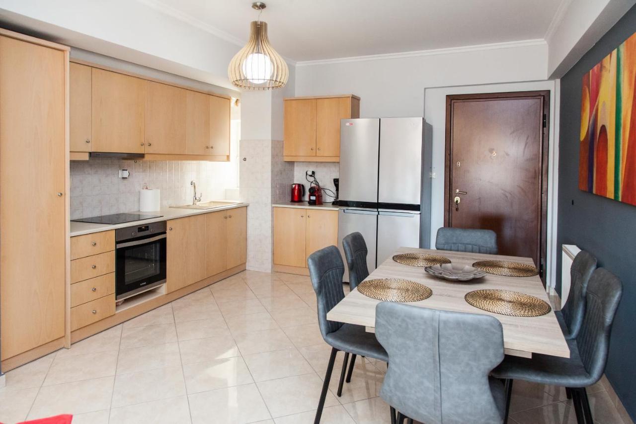 Beautiful, Deluxe Kallithea Apt Athens Exterior photo
