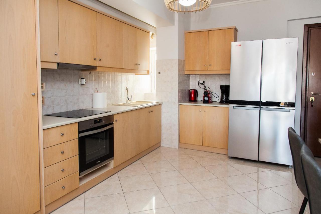Beautiful, Deluxe Kallithea Apt Athens Exterior photo