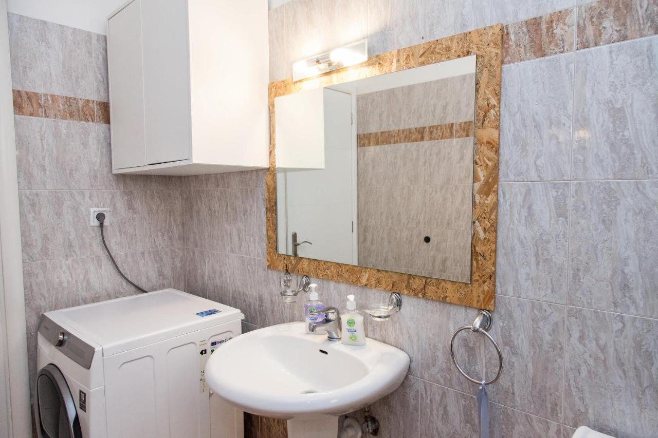 Beautiful, Deluxe Kallithea Apt Athens Exterior photo